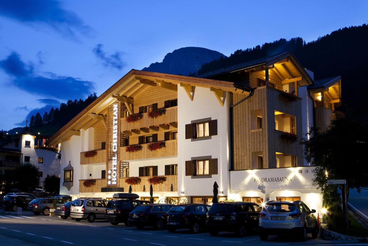 Hotel Christian Corvara In Badia Ngoại thất bức ảnh