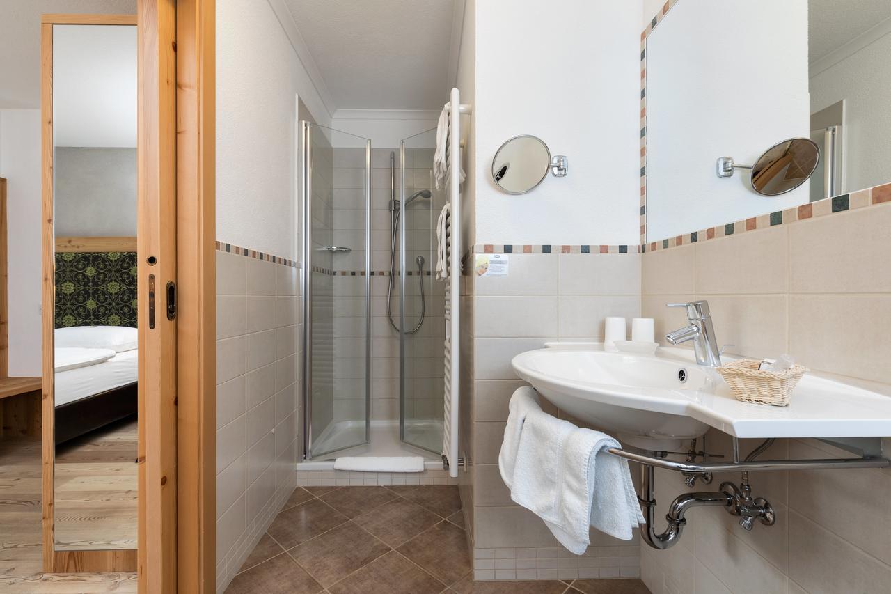 Hotel Christian Corvara In Badia Ngoại thất bức ảnh